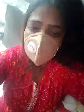 Snapshot of hottie_jenny9 chatting on 10-29-25, 09:55 hottie jenny9 online show from 10-29-25, 09:55