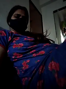 Snapshot of hottie_jenny9 chatting on 11-18-25, 02:06 hottie jenny9 online show from 11-18-25, 02:06