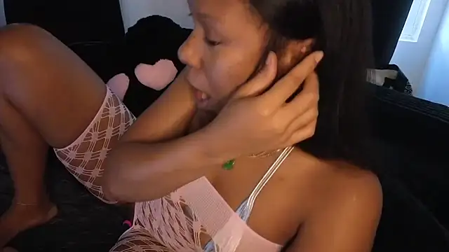   suki online show from 09-14-25, 10:42