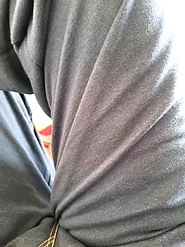 Chanderi19 online show from 11-20-25, 08:14