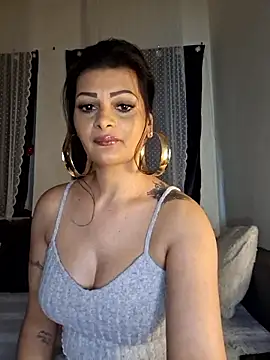 Snapshot of Pillango1212 chatting on 01-12-26, 11:59 Pillango1212 online show from 01-12-26, 11:59