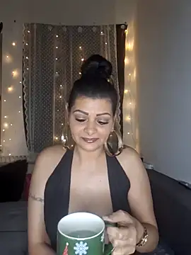 Snapshot of Pillango1212 chatting on 01-31-26, 07:11 Pillango1212 online show from 01-31-26, 07:11