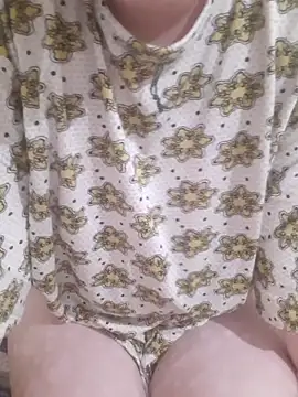 Snapshot of Lamya-dalo3a chatting on 10-15-25, 12:22 Lamya-dalo3a online show from 10-15-25, 12:22