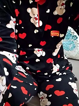 Snapshot of Lamya-dalo3a chatting on 03-08-26, 02:04 Lamya-dalo3a online show from 03-08-26, 02:04