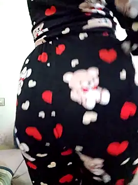 Snapshot of Lamya-dalo3a chatting on 04-20-26, 12:57 Lamya-dalo3a online show from 04-20-26, 12:57