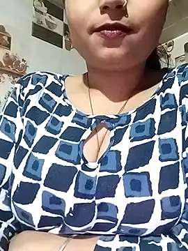 Snapshot of Hot-Pooja25 chatting on 02-01-26, 05:22 Hot-Pooja25 online show from 02-01-26, 05:22