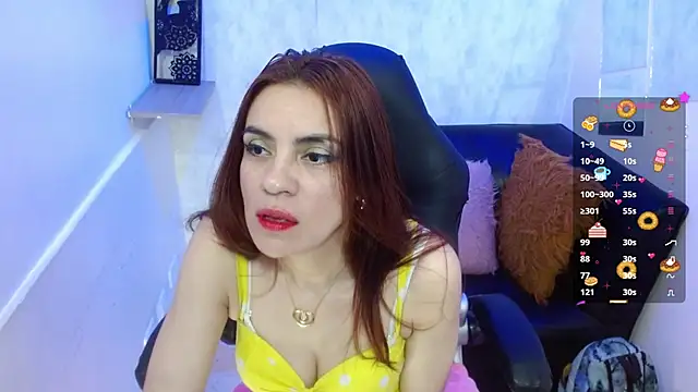 KendallWood  online show from 09-25-25, 08:23