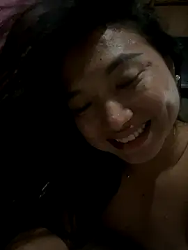 cassie cakes online show from 10-21-25, 09:43