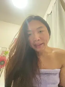 cassie cakes online show from 04-28-26, 05:40