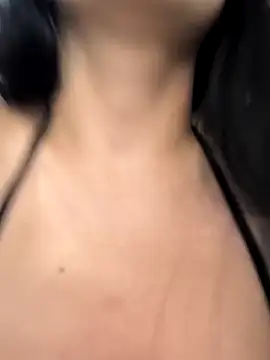 Daniela-rosee online show from 09-11-25, 10:32