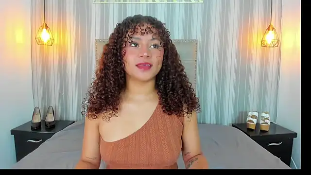 Sofiapassionne online show from 06-23-26, 02:48