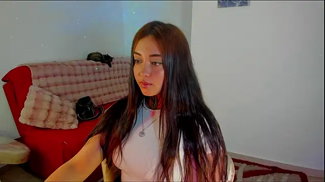 Snapshot of SofiaBermudez chatting on 12-15-25, 03:55 SofiaBermudez online show from 12-15-25, 03:55