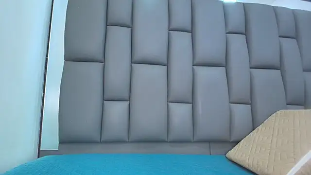 kissme luna online show from 03-05-26, 06:59