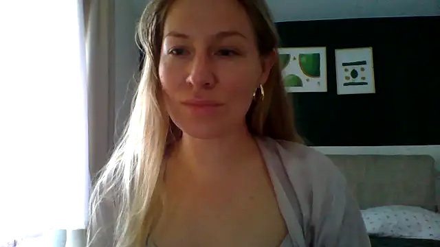 Snapshot of Krivya chatting on 07-04-26, 04:29 Krivya online show from 07-04-26, 04:29