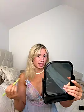 SexySaraxxoo online show from 09-29-25, 02:11