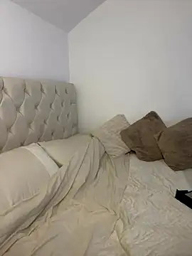 SexySaraxxoo online show from 10-14-25, 08:53