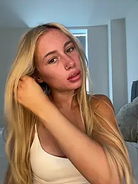 Snapshot of SexySaraxxoo chatting on 07-22-26, 10:40 SexySaraxxoo online show from 07-22-26, 10:40
