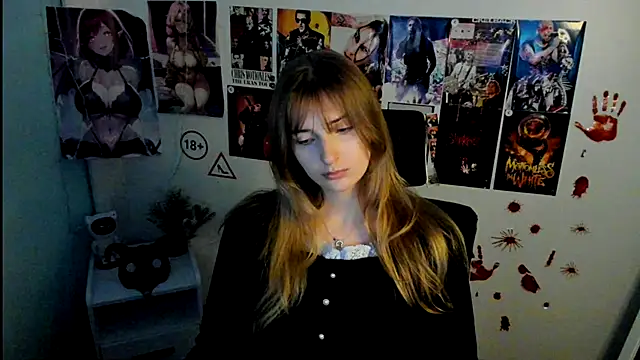 Snapshot of NeyliDream chatting on 11-02-25, 01:13 NeyliDream online show from 11-02-25, 01:13