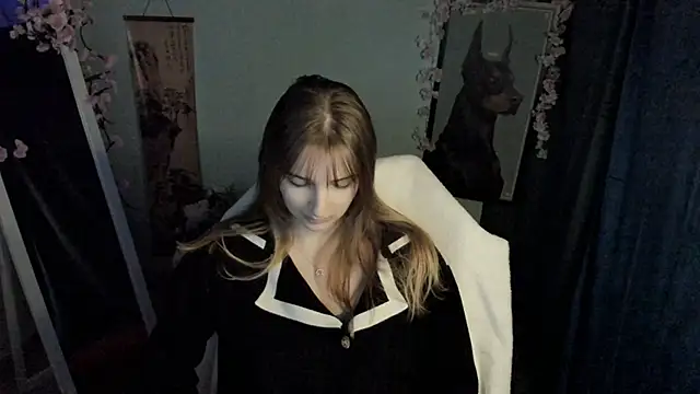 Snapshot of NeyliDream chatting on 01-18-26, 01:04 NeyliDream online show from 01-18-26, 01:04