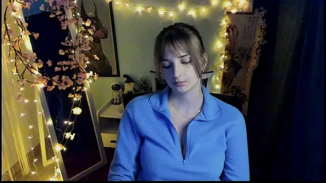 Snapshot of NeyliDream chatting on 02-09-26, 01:26 NeyliDream online show from 02-09-26, 01:26