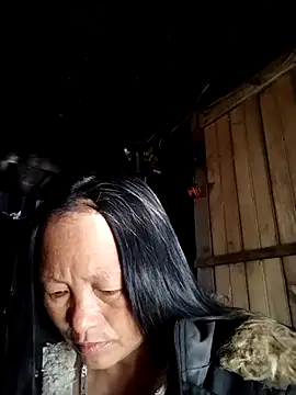 Samdim23 online show from 11-30-25, 01:53