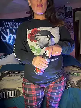 Snapshot of shortywidaphatty chatting on 11-17-25, 01:28 shortywidaphatty online show from 11-17-25, 01:28