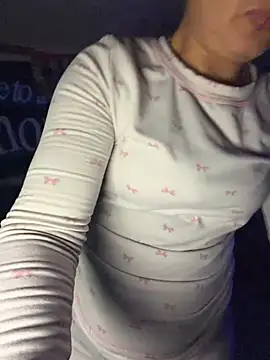 Snapshot of shortywidaphatty chatting on 11-18-25, 11:36 shortywidaphatty online show from 11-18-25, 11:36