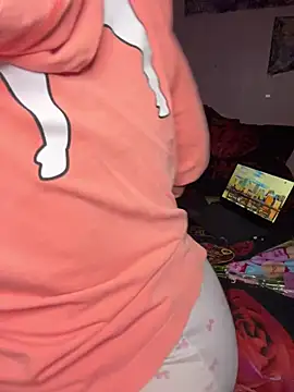 Snapshot of shortywidaphatty chatting on 02-14-26, 11:29 shortywidaphatty online show from 02-14-26, 11:29