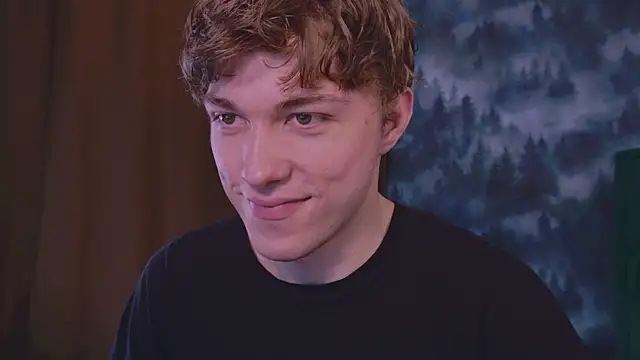 Snapshot of MarkShot_ chatting on 10-21-25, 05:13 MarkShot online show from 10-21-25, 05:13