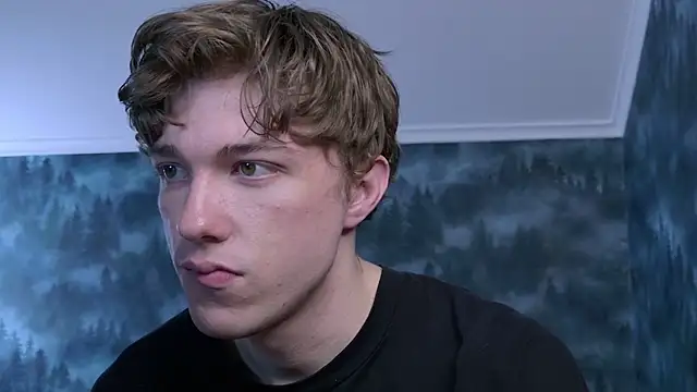 Snapshot of MarkShot_ chatting on 11-09-25, 04:38 MarkShot online show from 11-09-25, 04:38