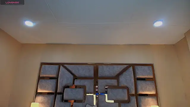 ANABELL BROWN online show from 04-24-26, 01:13