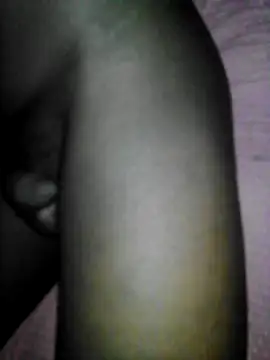 Snapshot of Swweetestguy chatting on 11-04-25, 06:07 Swweetestguy online show from 11-04-25, 06:07