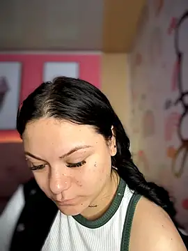 Megaan  More online show from 12-01-25, 01:54