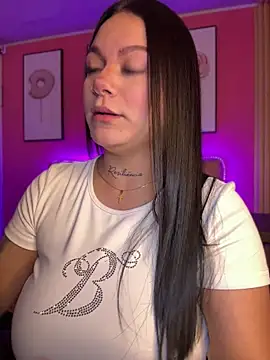 Megaan  More online show from 06-09-26, 02:01