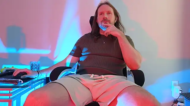 Snapshot of AlbinoAdonis chatting on 09-20-25, 09:16 AlbinoAdonis online show from 09-20-25, 09:16