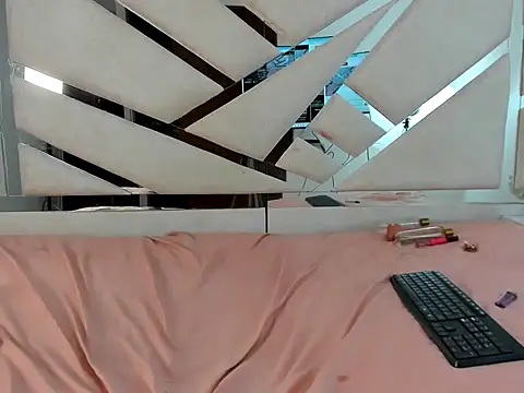 Snapshot of Kimberly_TaylorX chatting on 12-01-25, 09:09 Kimberly TaylorX online show from 12-01-25, 09:09