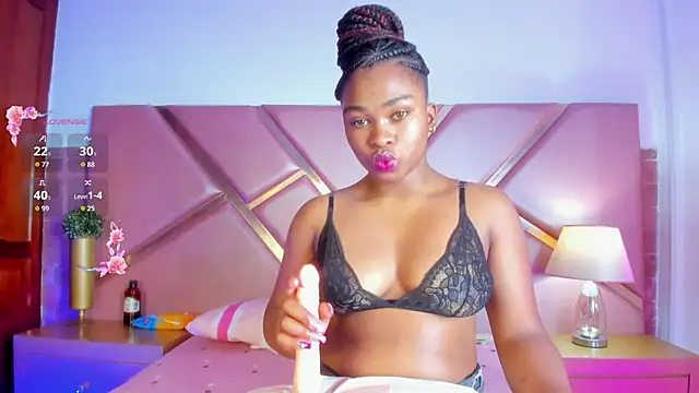 SophieSinclair online show from 09-20-25, 12:17