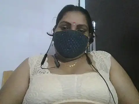 Snapshot of Nisha-telugu chatting on 09-25-25, 06:55 Nisha-telugu online show from 09-25-25, 06:55
