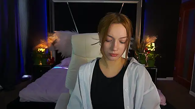FoxyMayy online show from 05-18-26, 01:06