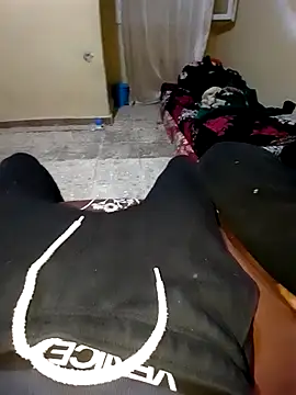 Snapshot of adem63636 chatting on 03-06-26, 02:24 adem63636 online show from 03-06-26, 02:24