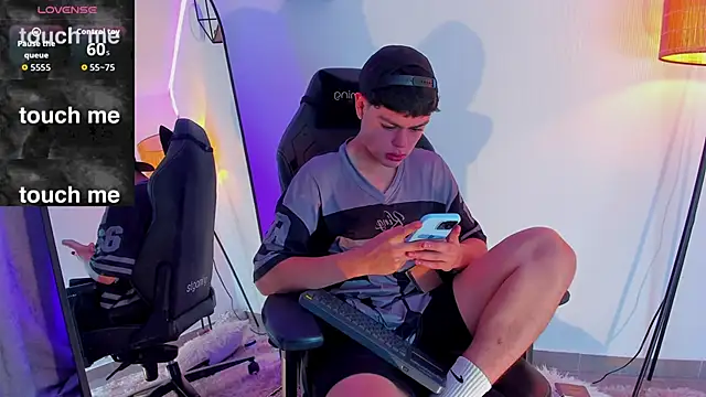 Snapshot of Im_Juaniito chatting on 09-11-25, 04:01 Im Juaniito online show from 09-11-25, 04:01