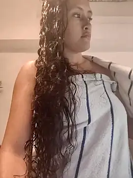 ArielBlossom    online show from 11-27-25, 11:18