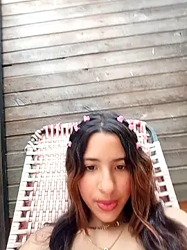 Snapshot of Sweet-Doncella chatting on 09-14-25, 01:54 Sweet-Doncella online show from 09-14-25, 01:54