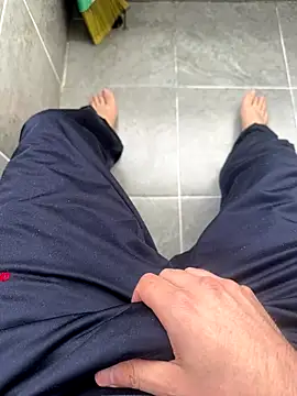 LAZ3R1 online show from 11-02-25, 12:51