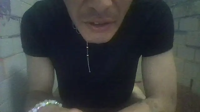 Snapshot of 13itch_Im-iT chatting on 09-15-25, 11:10 13itch Im-iT online show from 09-15-25, 11:10