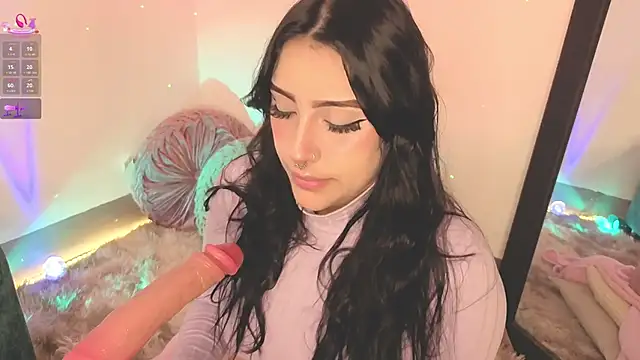 ashlynnlowe  online show from 11-02-25, 08:22