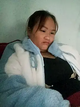 Snapshot of Tamara-a chatting on 11-20-25, 12:22 Tamara-a online show from 11-20-25, 12:22