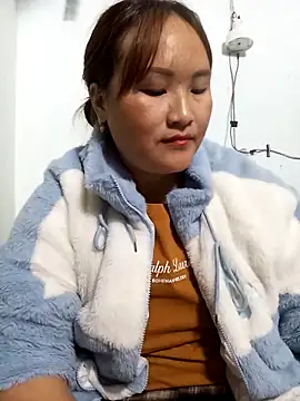 Snapshot of Tamara-a chatting on 11-24-25, 01:11 Tamara-a online show from 11-24-25, 01:11