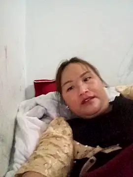 Snapshot of Tamara-a chatting on 11-29-25, 01:03 Tamara-a online show from 11-29-25, 01:03