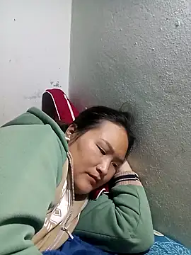 Snapshot of Tamara-a chatting on 02-24-26, 01:47 Tamara-a online show from 02-24-26, 01:47